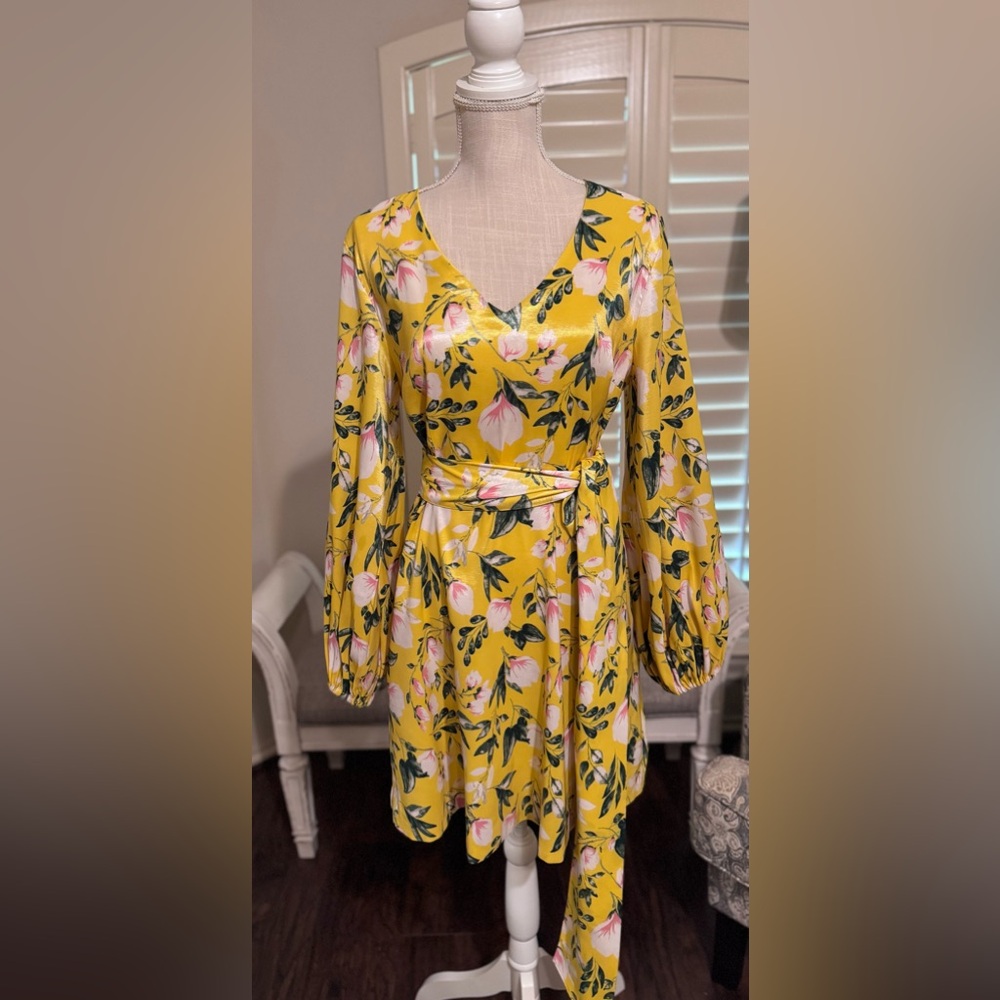 New York and Company Yellow Floral V-Neck Long Sleeve Dress
